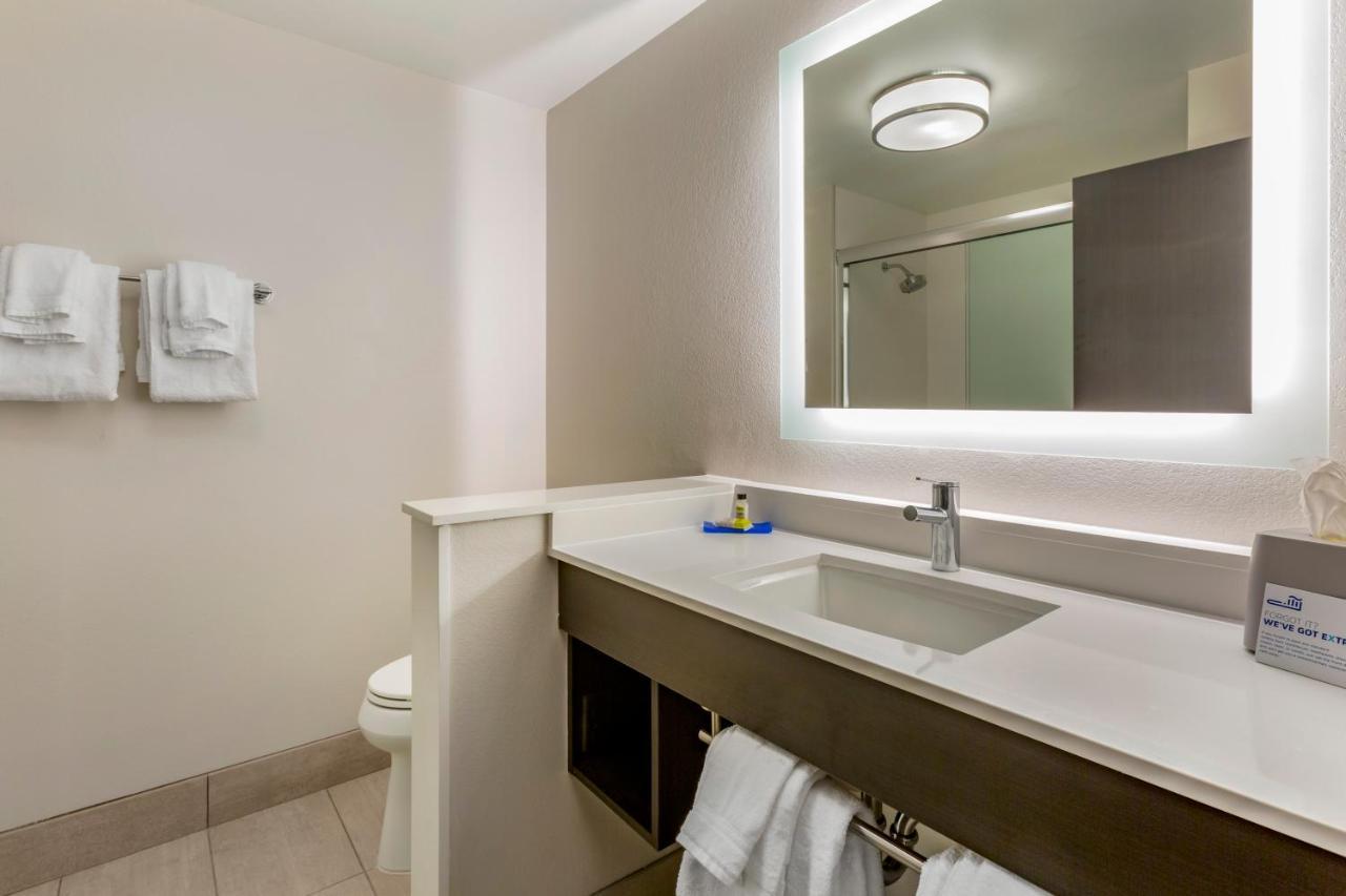Holiday Inn Express & Suites - Phoenix Dwtn - State Capitol By Ihg Ngoại thất bức ảnh