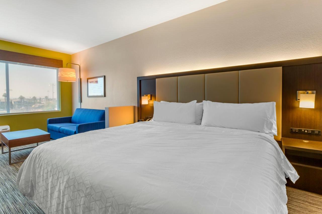 Holiday Inn Express & Suites - Phoenix Dwtn - State Capitol By Ihg Ngoại thất bức ảnh