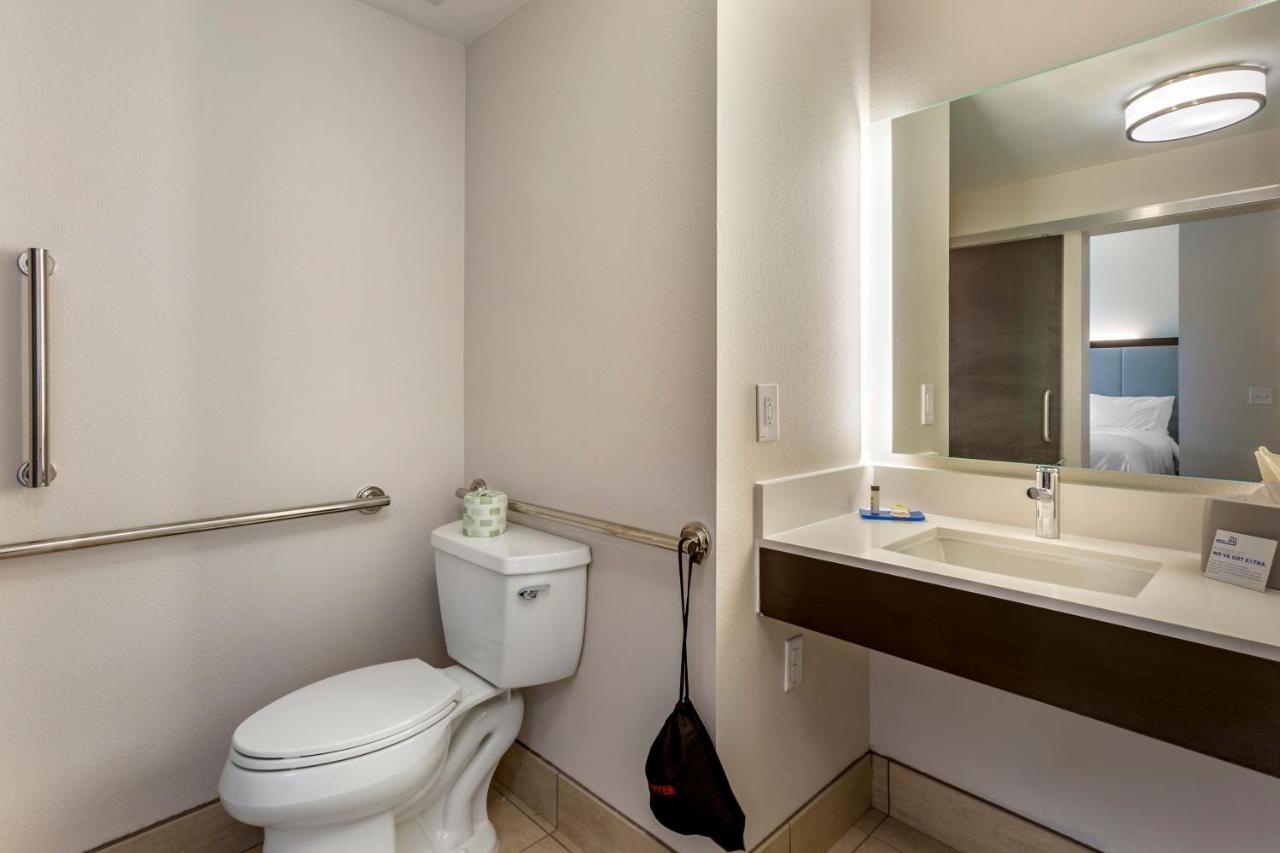 Holiday Inn Express & Suites - Phoenix Dwtn - State Capitol By Ihg Ngoại thất bức ảnh