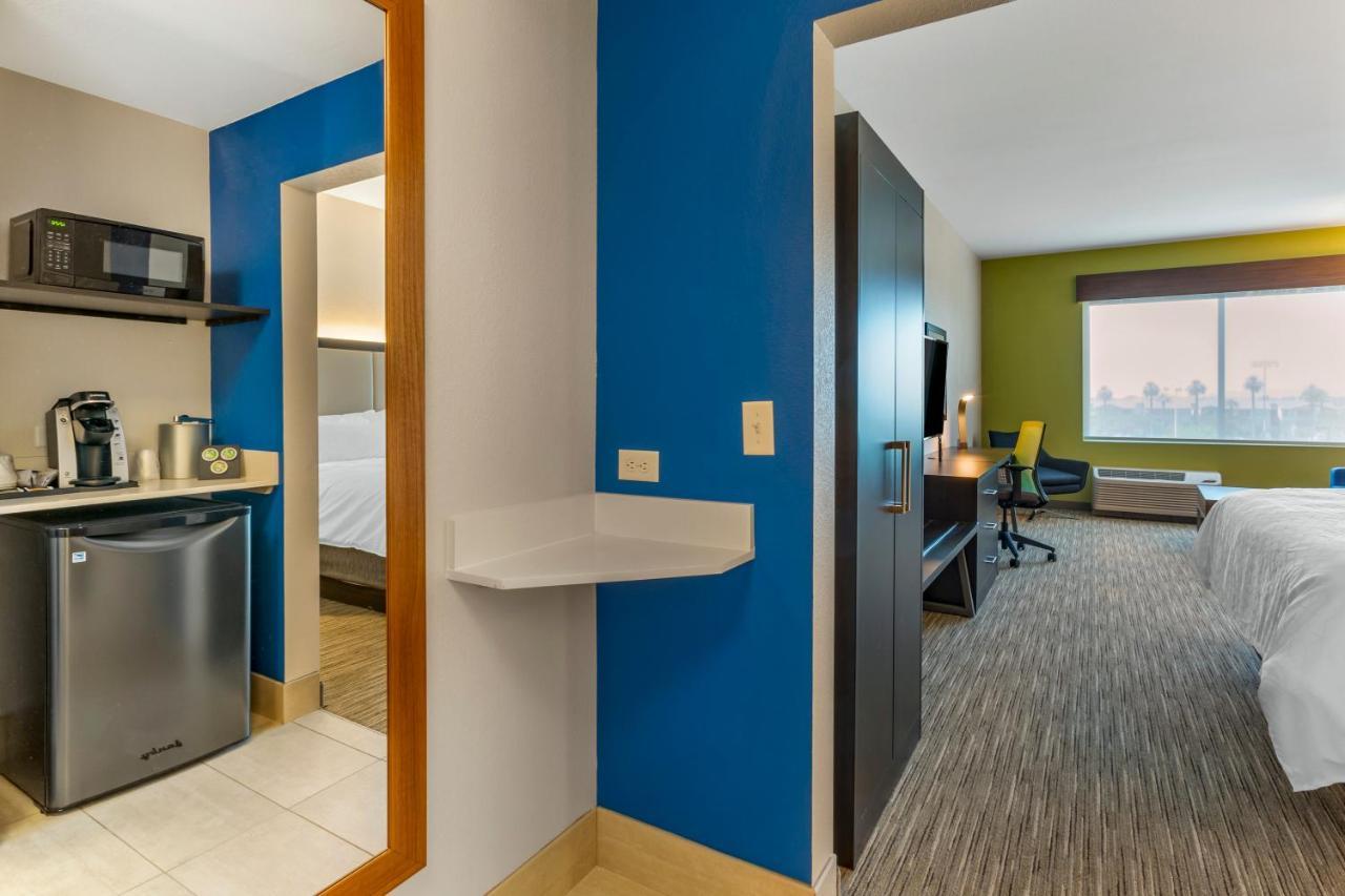 Holiday Inn Express & Suites - Phoenix Dwtn - State Capitol By Ihg Ngoại thất bức ảnh